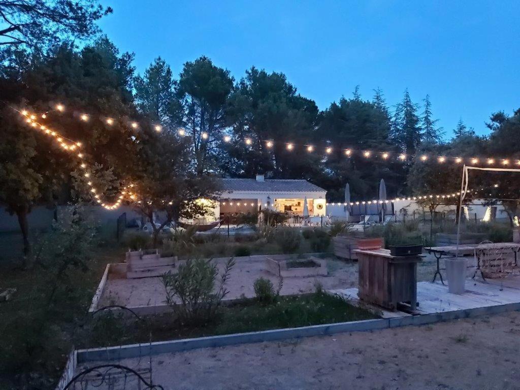 마잔 Gite Dans Les Pins Avec Piscine 빌라 외부 사진