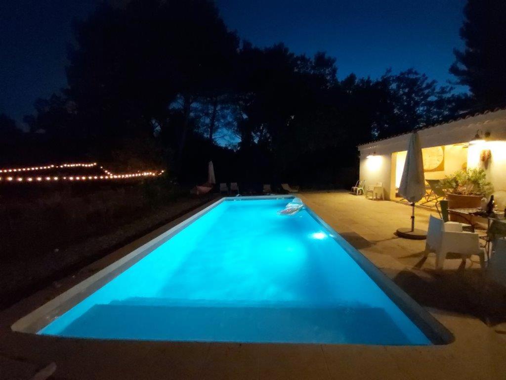 마잔 Gite Dans Les Pins Avec Piscine 빌라 외부 사진